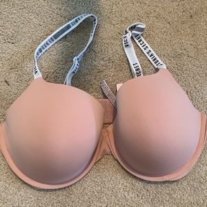 Victoria’s Secret push up bra